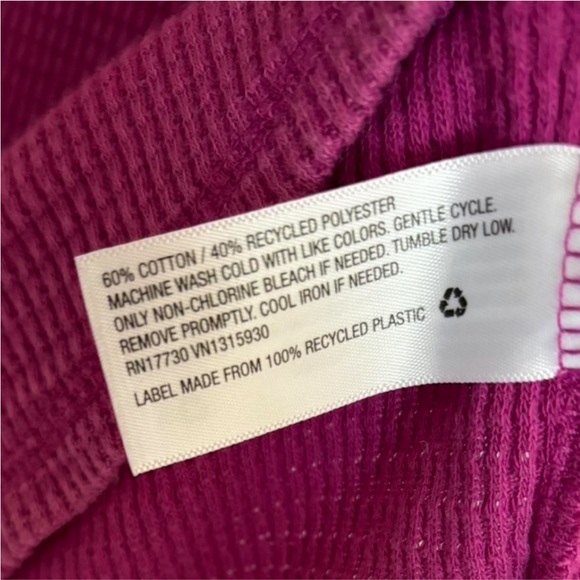 Knox Rose T-shirt - Picture 5 of 6